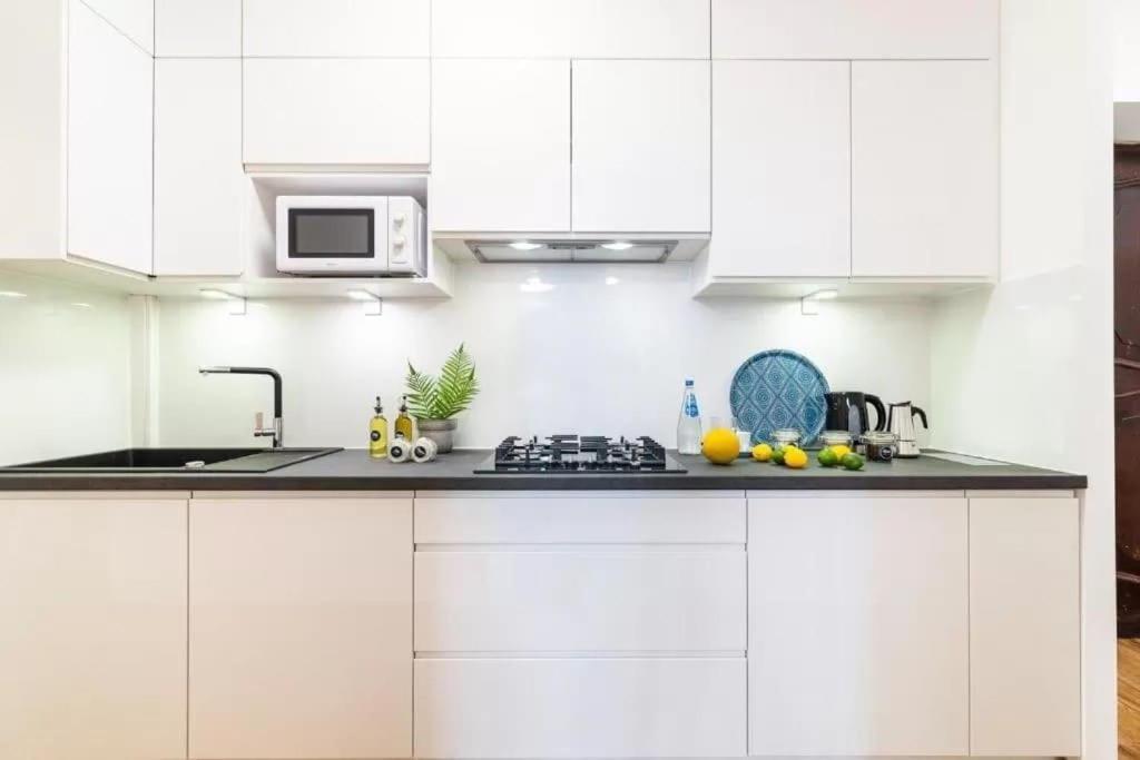 Old Town Apartment - Old Market วอร์ซอ ภายนอก รูปภาพ