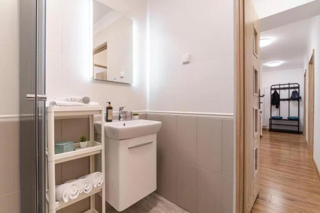 Old Town Apartment - Old Market วอร์ซอ ภายนอก รูปภาพ